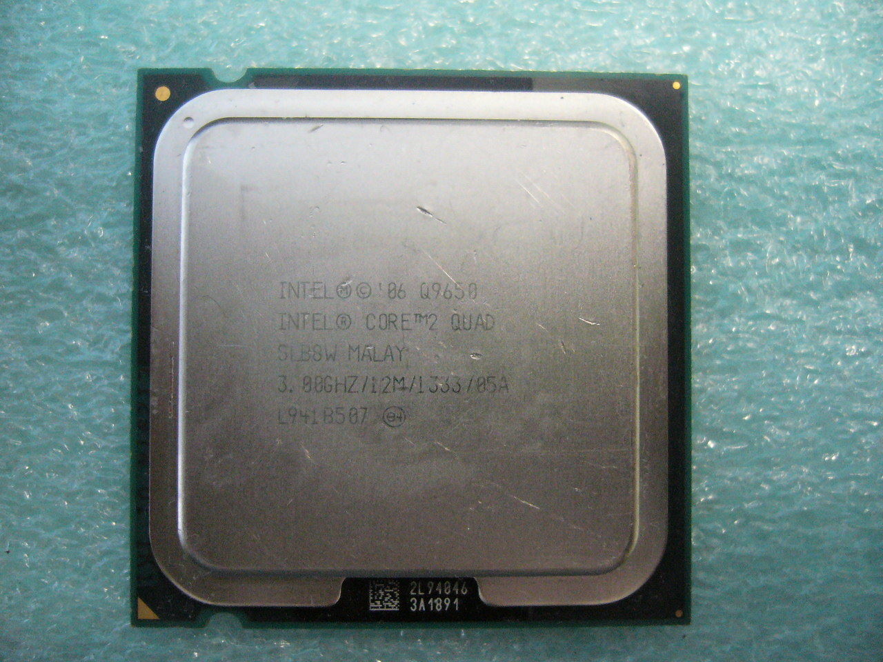 QTY 1x INTEL Core2 Quad Q9650 CPU 3.00GHz/12MB/1333Mhz LGA775 SLB8W - zum Schließen ins Bild klicken
