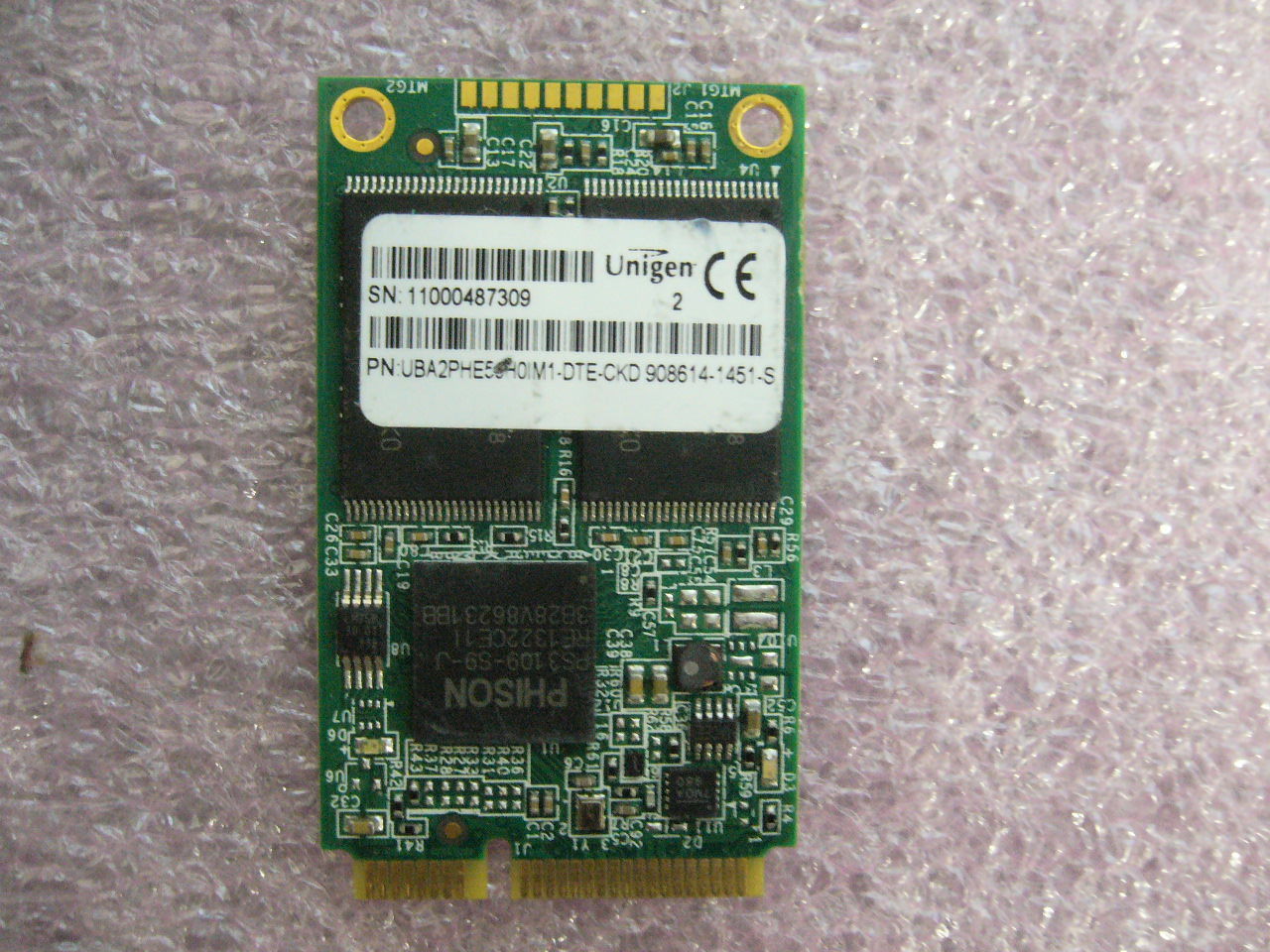 QTY 1x Unigen 50GB SSD UBA2PHE50H0IM1-DTE-CKD mSATA Solid State Drive - zum Schließen ins Bild klicken