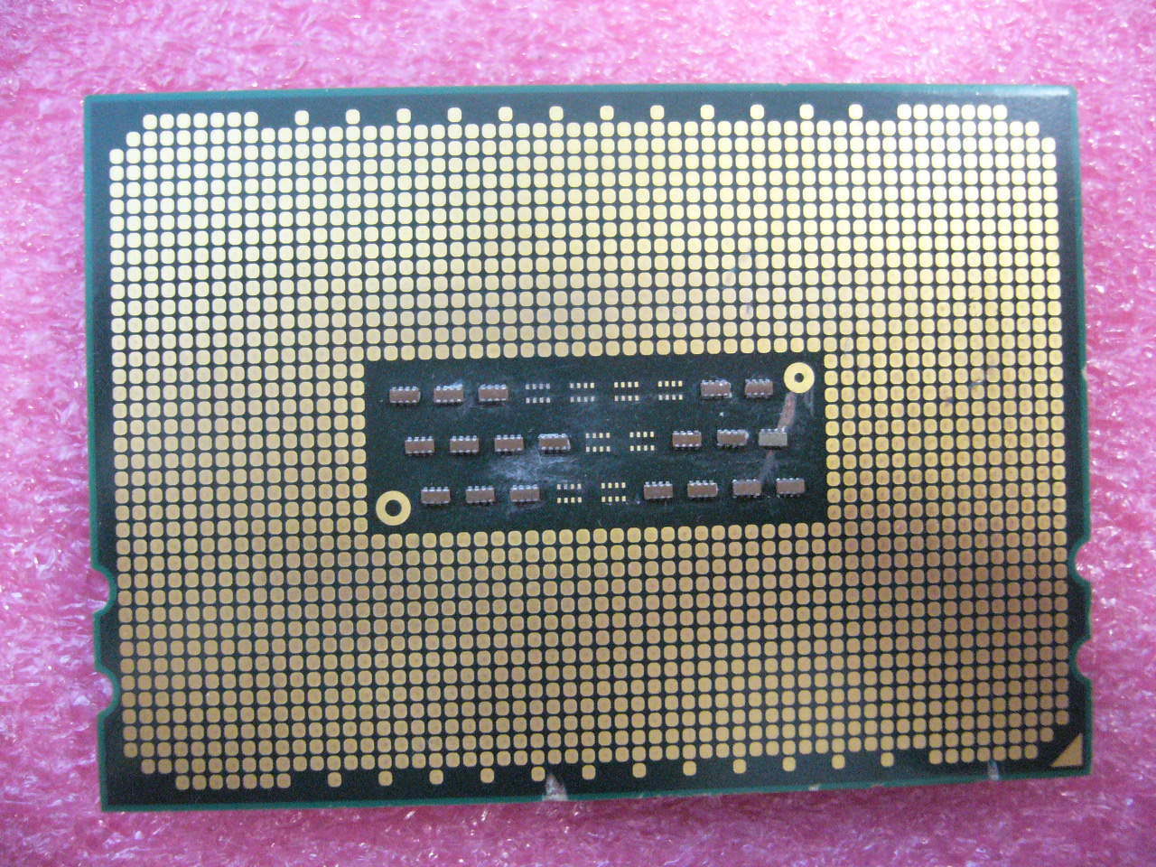 QTY 1x AMD Opteron 6176 SE 2.3 GHz Twelve Core (OS6176YETCEGO) CPU Tested G34 - zum Schließen ins Bild klicken