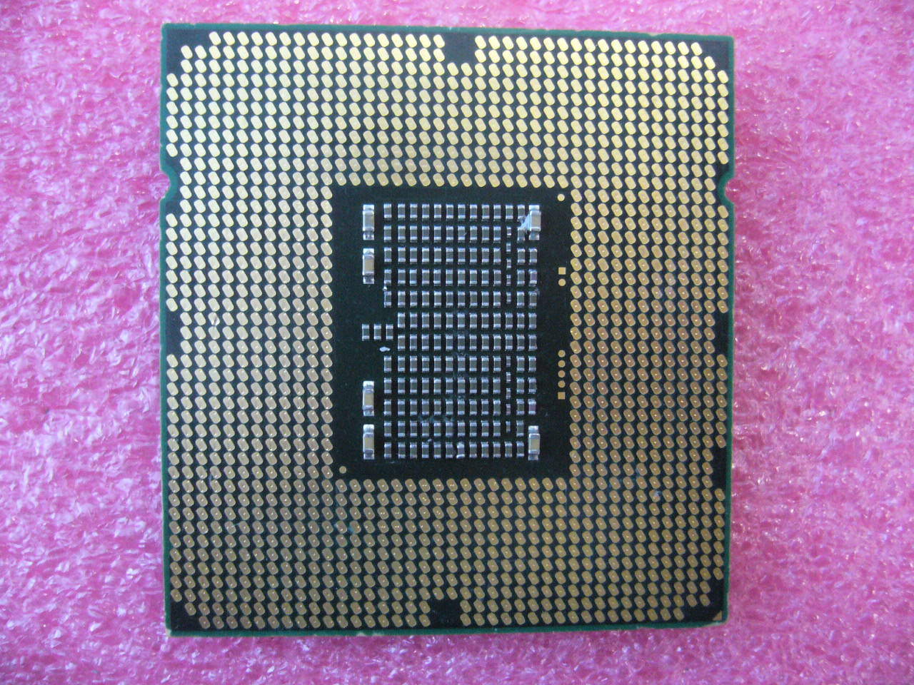 QTY 1x INTEL Six-Cores Xeon CPU E5649 2.53GHZ/12MB LGA1366 SLBZ8 mem b not work - zum Schließen ins Bild klicken