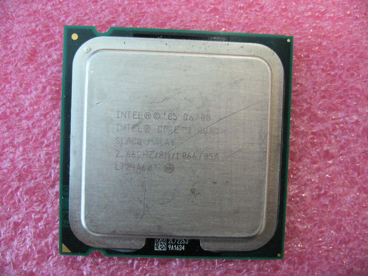 QTY 1x INTEL Core2 Quad Q6700 CPU 2.66GHz/8MB/1066Mhz LGA775 SLACQ - zum Schließen ins Bild klicken
