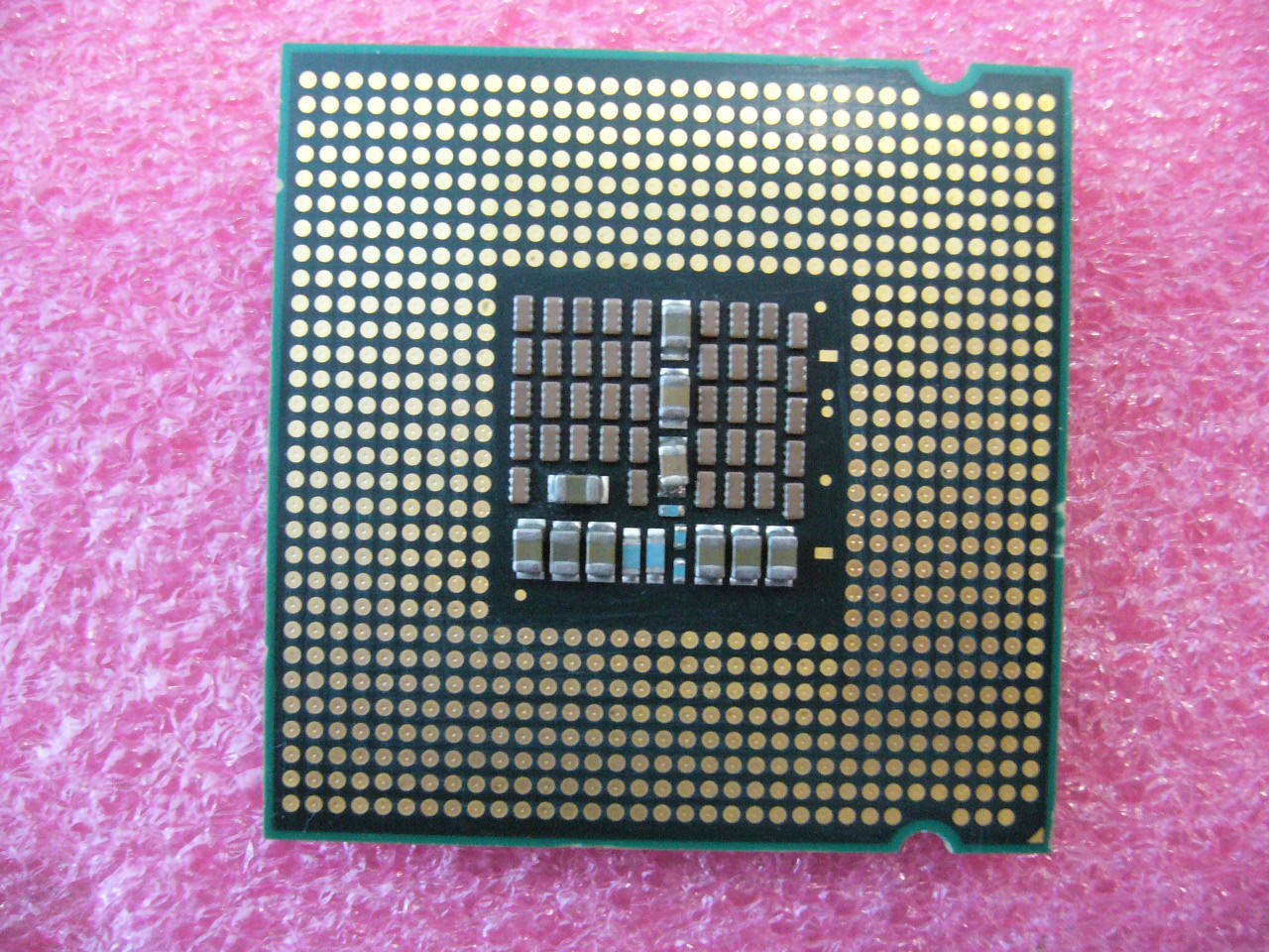 QTY 1x INTEL Core2 Quad Q6700 CPU 2.66GHz/8MB/1066Mhz LGA775 SLACQ - zum Schließen ins Bild klicken