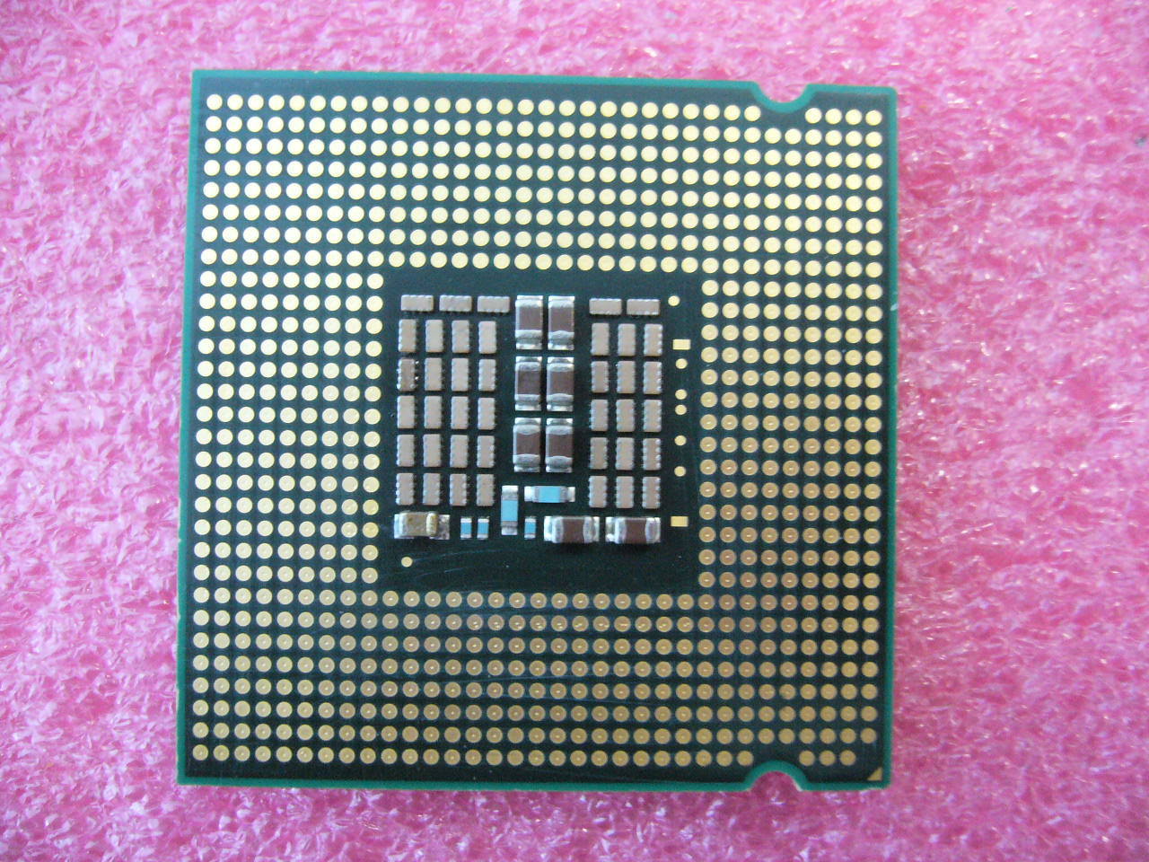 QTY 1x INTEL Quad Cores Q9550 CPU 2.83GHz/12MB/1333Mhz LGA775 SLB8V SLAWQ - zum Schließen ins Bild klicken