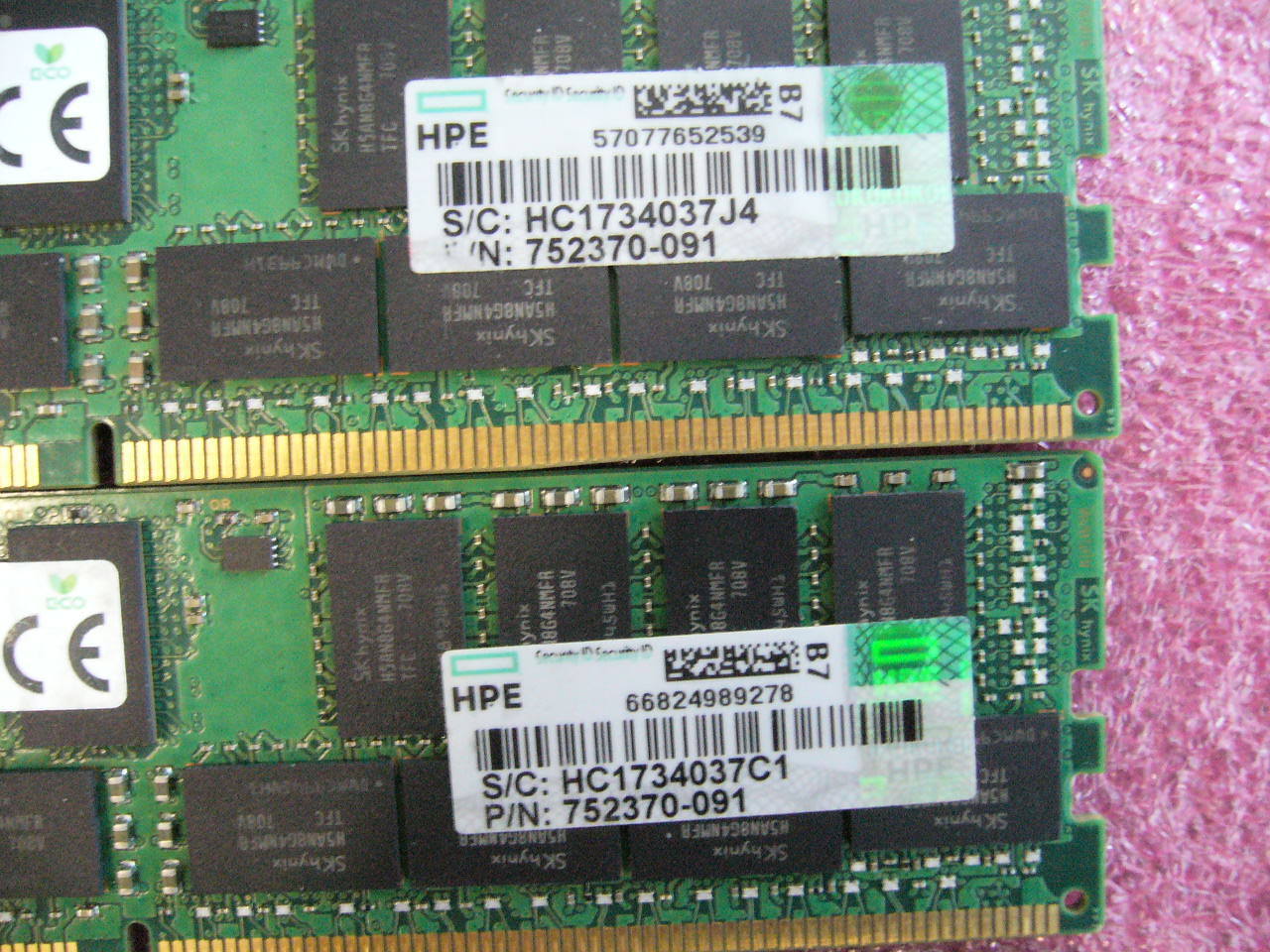 QTY 1x 32GB DDR4 2Rx4 PC4-2133P-RB1 ECC Registered memory SK Hynix HP 752370-091 - Click Image to Close