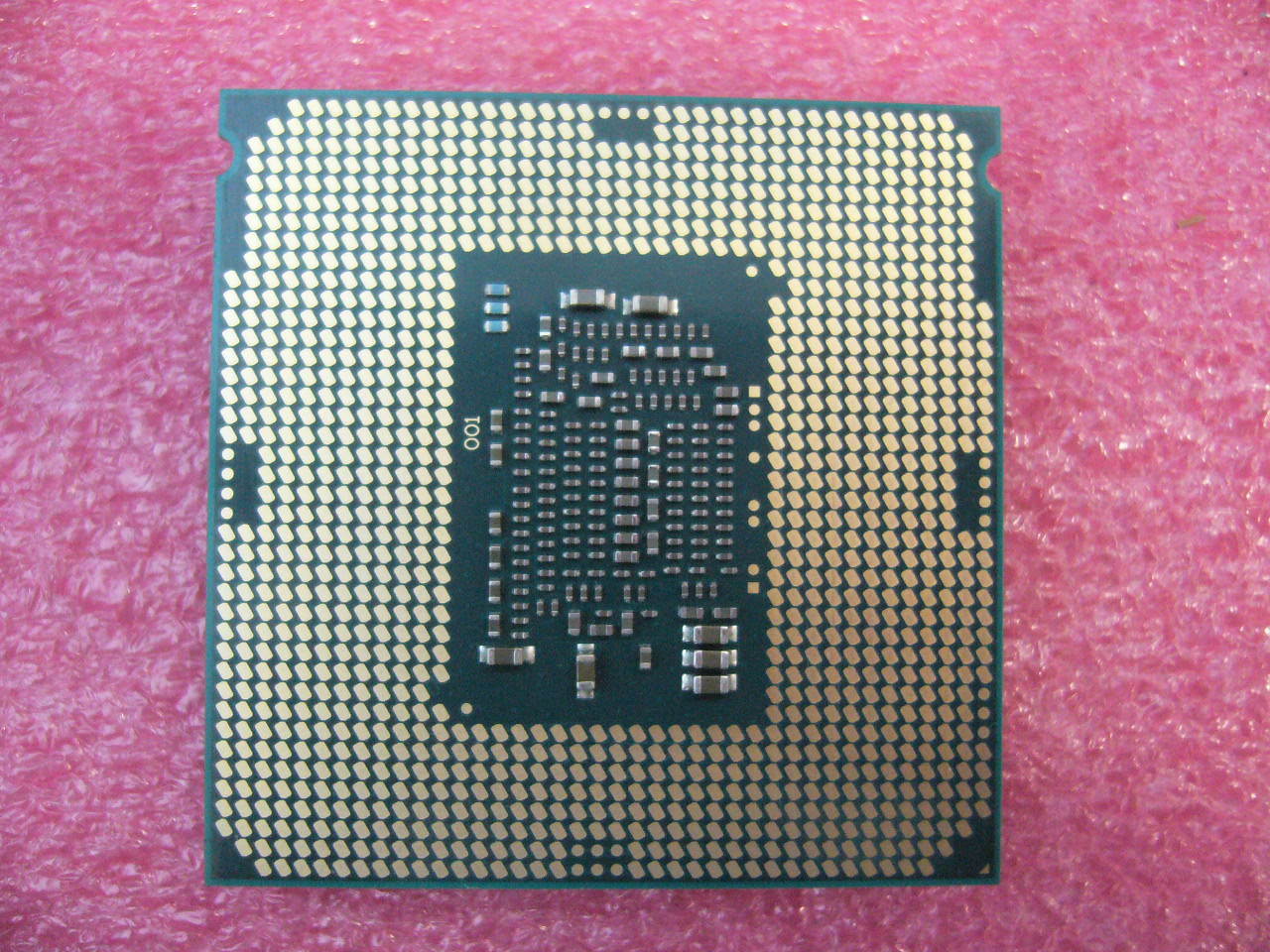 QTY 1x Intel Confidential CPU i7-6700T Quad-Cores 2.8Ghz LGA1151 ES TDP 35W - zum Schließen ins Bild klicken