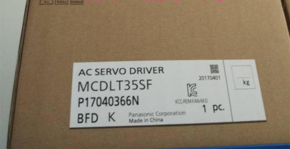 MSMF082L1U2M+MCDLT35SF AC Servo motor drive kits 80mm 750w 3000rpm 2.4Nm - Click Image to Close