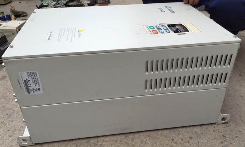 VFD450B43A DELTA VFD Inverter Frequency converter 45kw 60HP 3 PHASE 380V - Click Image to Close