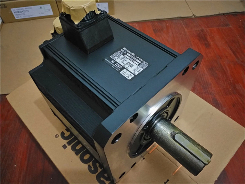 Original New PANASONIC AC Servo motor MHMA202A1H in box - zum Schließen ins Bild klicken