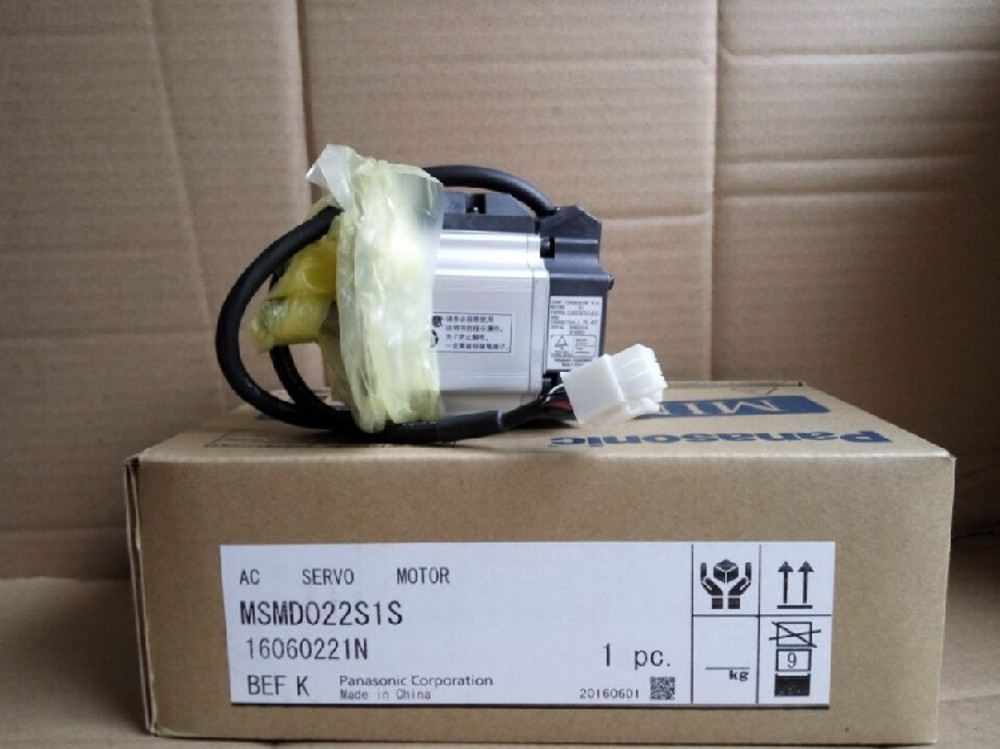 Original New PANASONIC AC Servo motor MSMD022S1S in box
