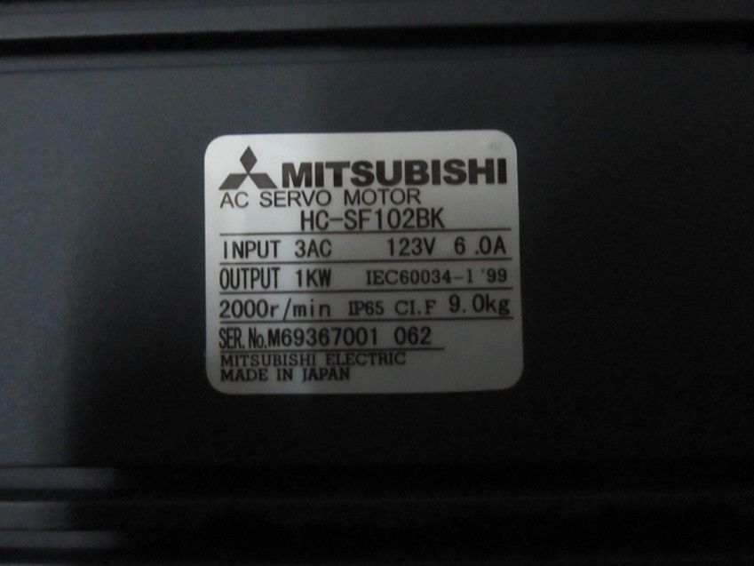 NEW&ORIGINAL Mitsubishi SERVO MOTOR HC-SF102BK HCSF102BK in box - Click Image to Close