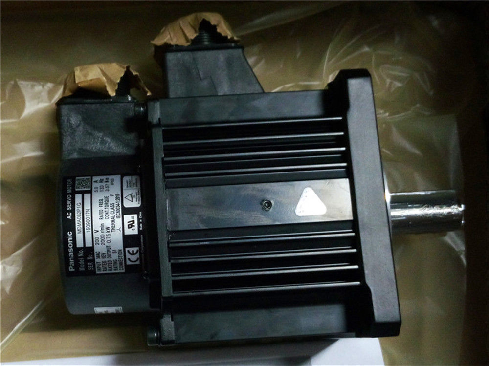 NEW PANASONIC AC Servo motor MDMA082P1G in box - zum Schließen ins Bild klicken