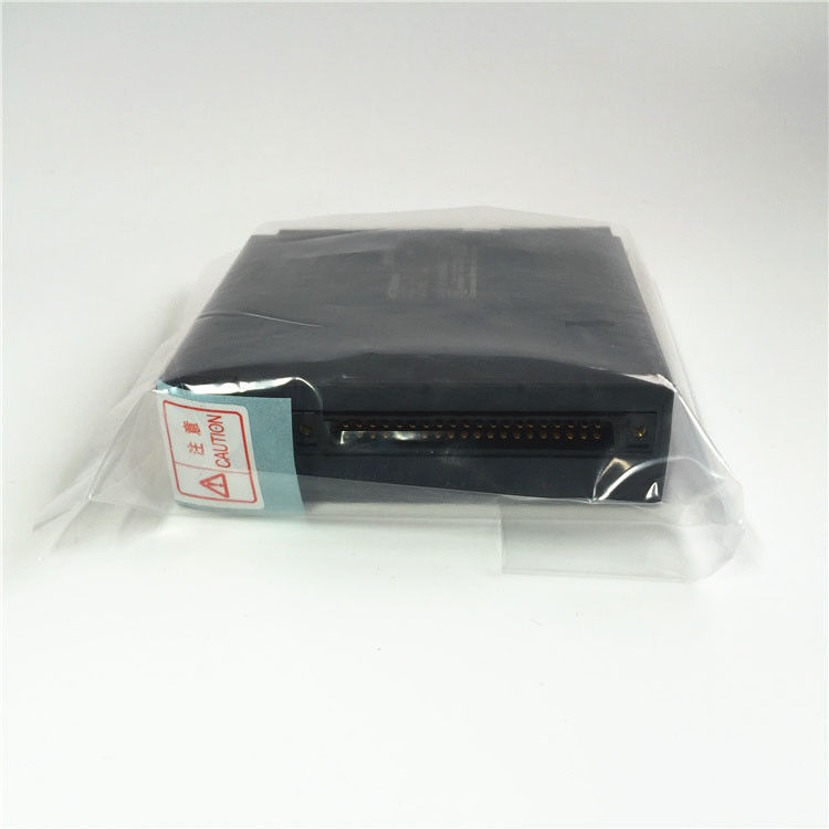 BRAND NEW MITSUBISHI PLC Module QY71 IN BOX - Click Image to Close