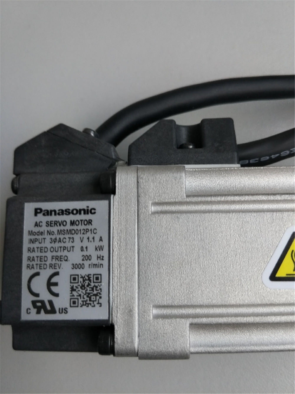 NEW PANASONIC AC servo motor MSMD012P1C in box - Click Image to Close