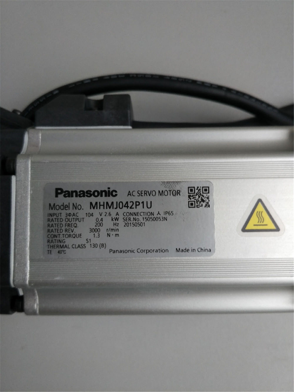 Brand New PANASONIC AC servo motor MHMJ042P1U in box - Click Image to Close