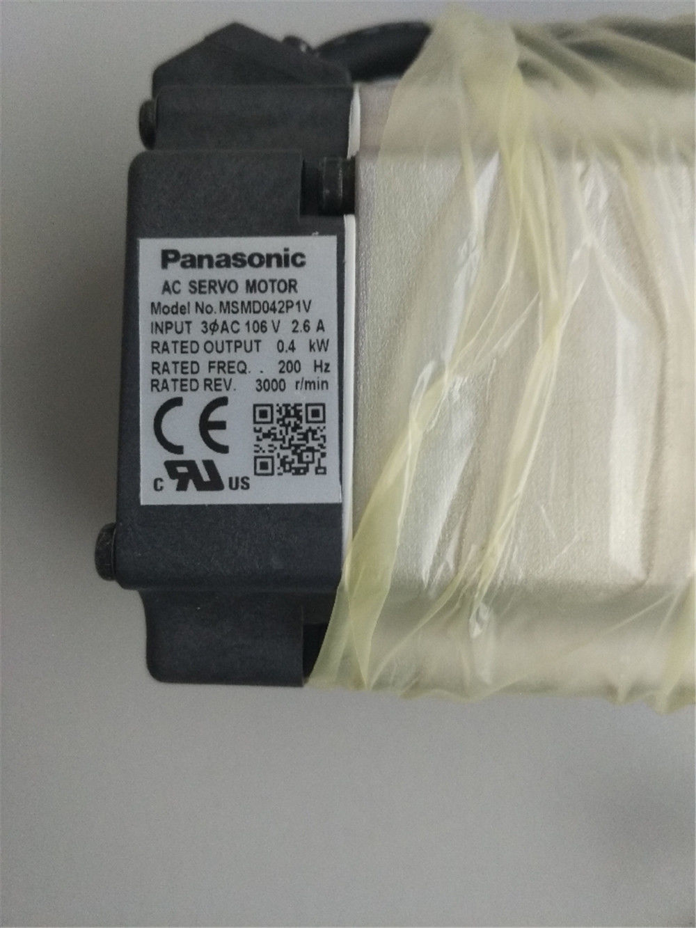 Brand NEW PANASONIC AC Servo motor MSMD042P1V in box - Click Image to Close