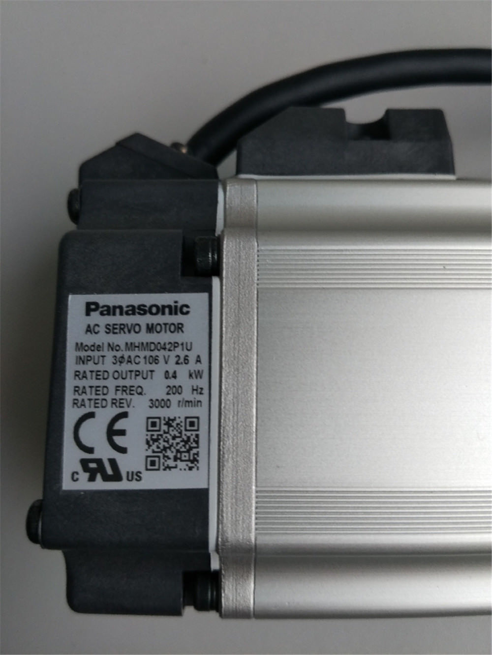 Brand New PANASONIC AC Servo motor MHMD042P1U in box - zum Schließen ins Bild klicken