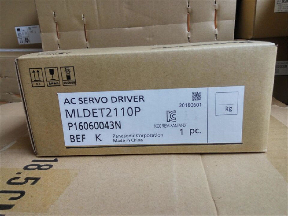 Brand NEW PANASONIC AC Servo drive MLDET2110P in box