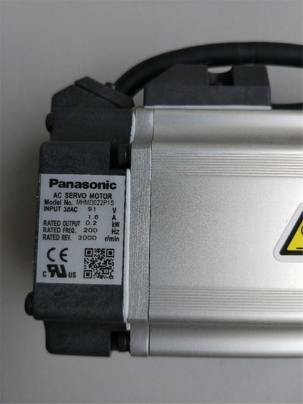 Brand New PANASONIC servo motor MHMD022P1S in box - zum Schließen ins Bild klicken