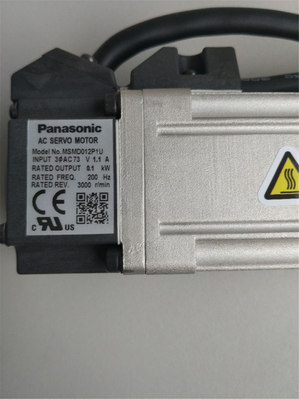 Original New PANASONIC servo motor MSMD012P1U in box - Click Image to Close