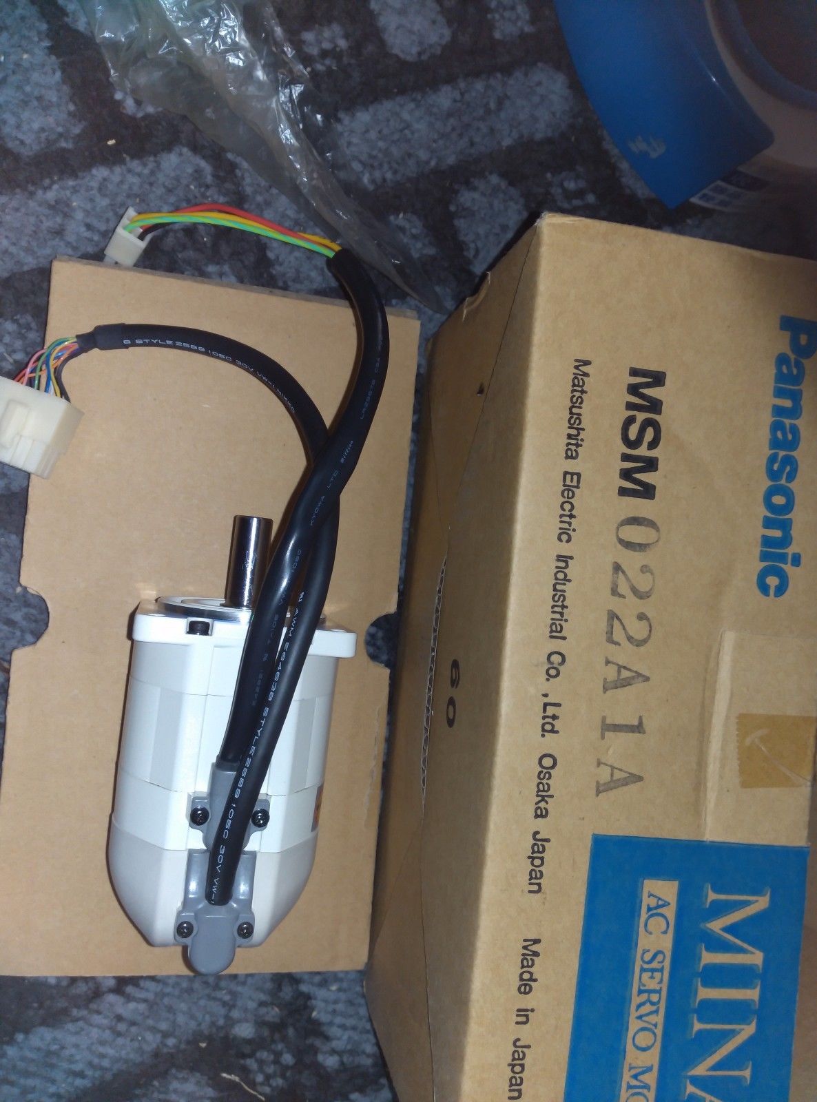 NEW ORIGINAL Panasonic MSM042N2N AC SERVO MOTOR IN BOX - Click Image to Close