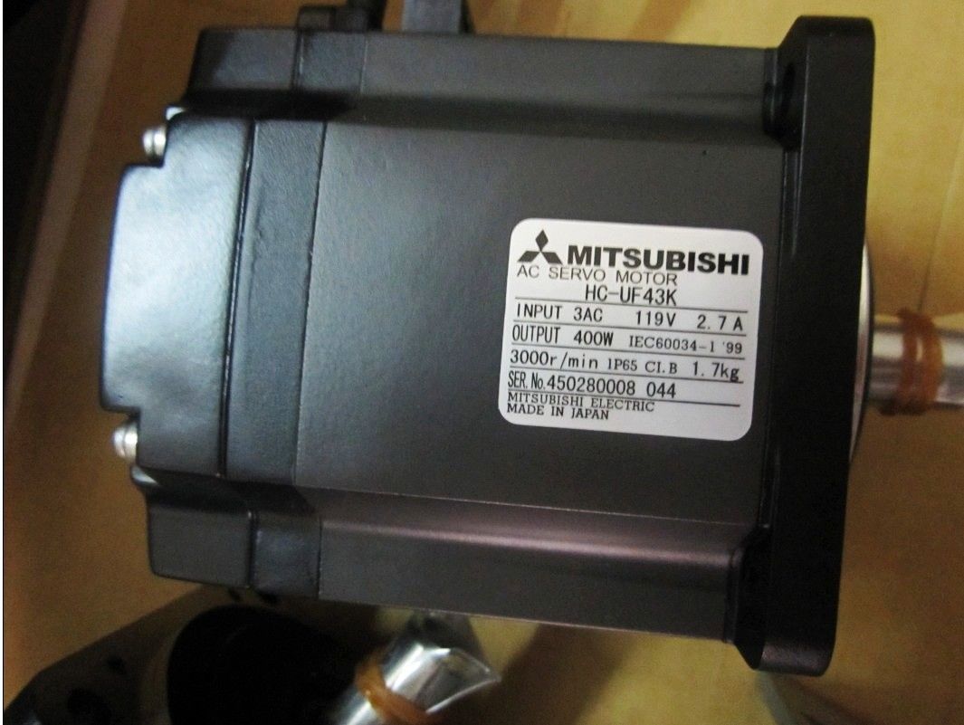 Original NEW Mitsubishi Servo Motor HC-UFS43 HC-UFS43B HC-UFS43K HC-UFS43BK IN BOX - Click Image to Close