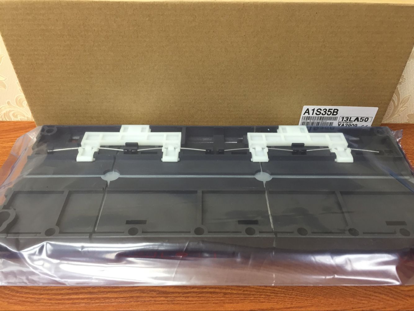 Brand New MITSUBISHI MODULE A1S35B IN BOX - Click Image to Close