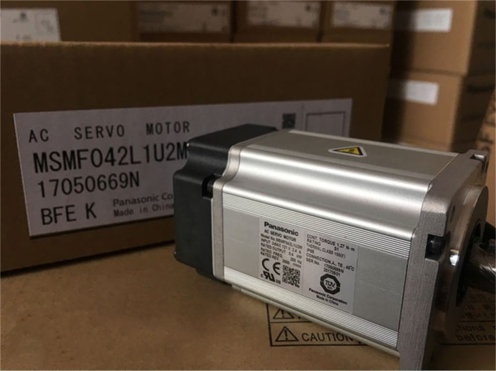 Original New PANASONIC AC Servo Motor MSMF042L1U2M in box - Click Image to Close