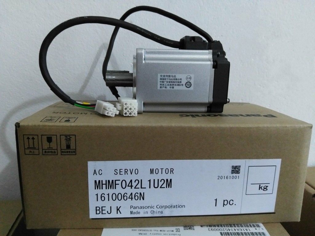 Brand New PANASONIC AC Servo Motor MHMF042L1U2M in box - Click Image to Close