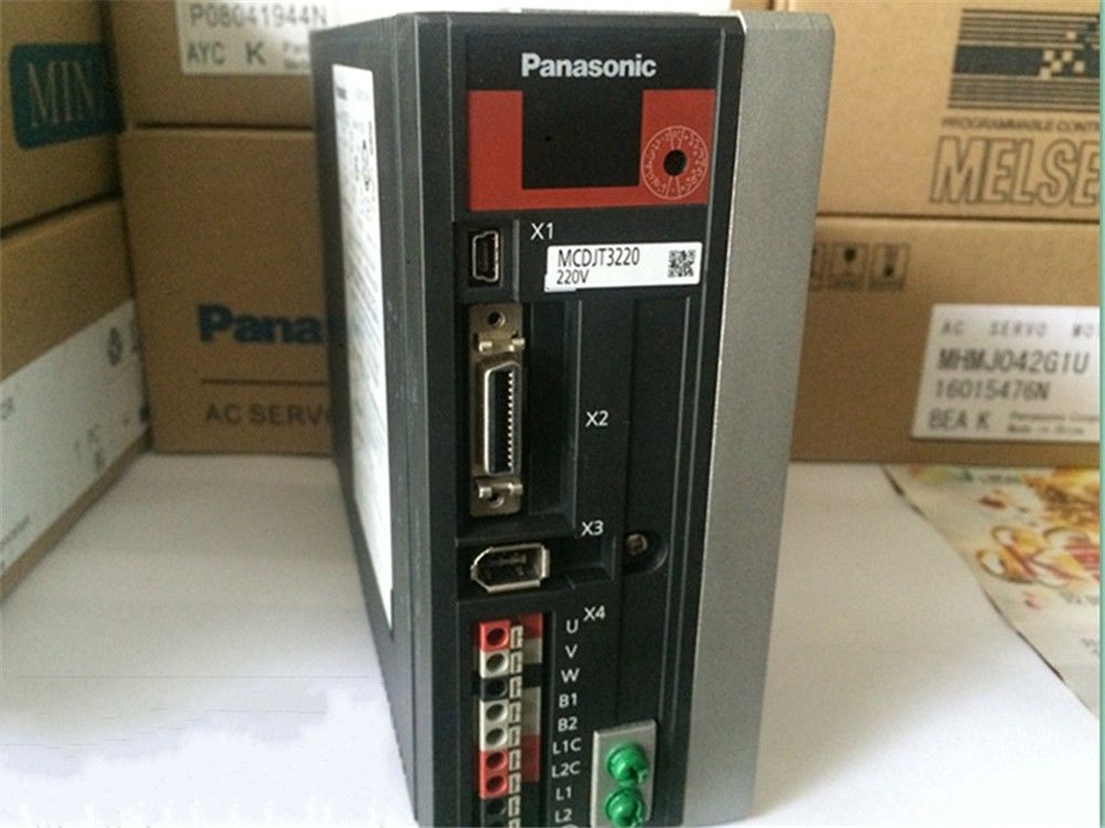 GENUINE NEW PANASONIC AC Servo drive MCDJT3220 in box - Click Image to Close