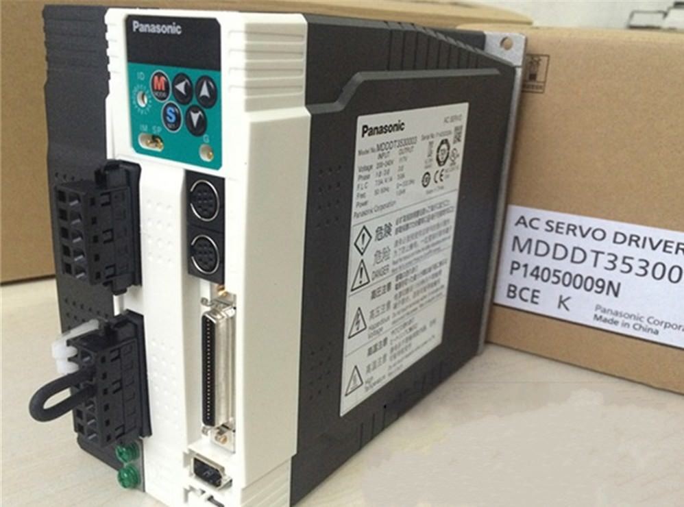 Original New PANASONIC AC Servo drive MDDDT3530053 in box