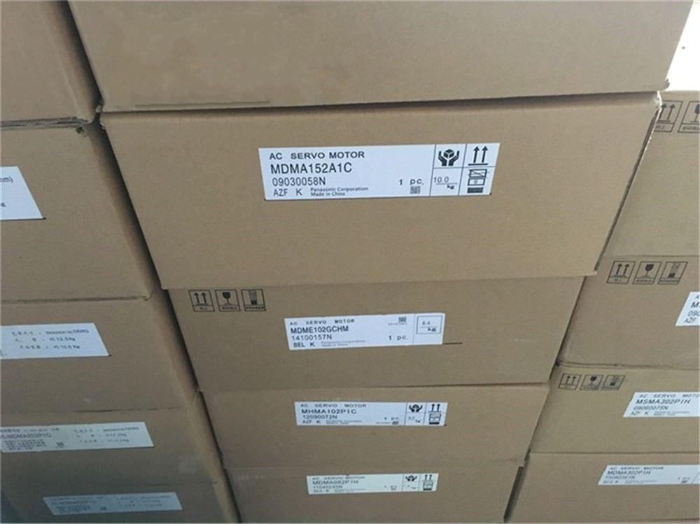 Genuine NEW PANASONIC AC Servo Motor MDMA152A1C in box - Click Image to Close