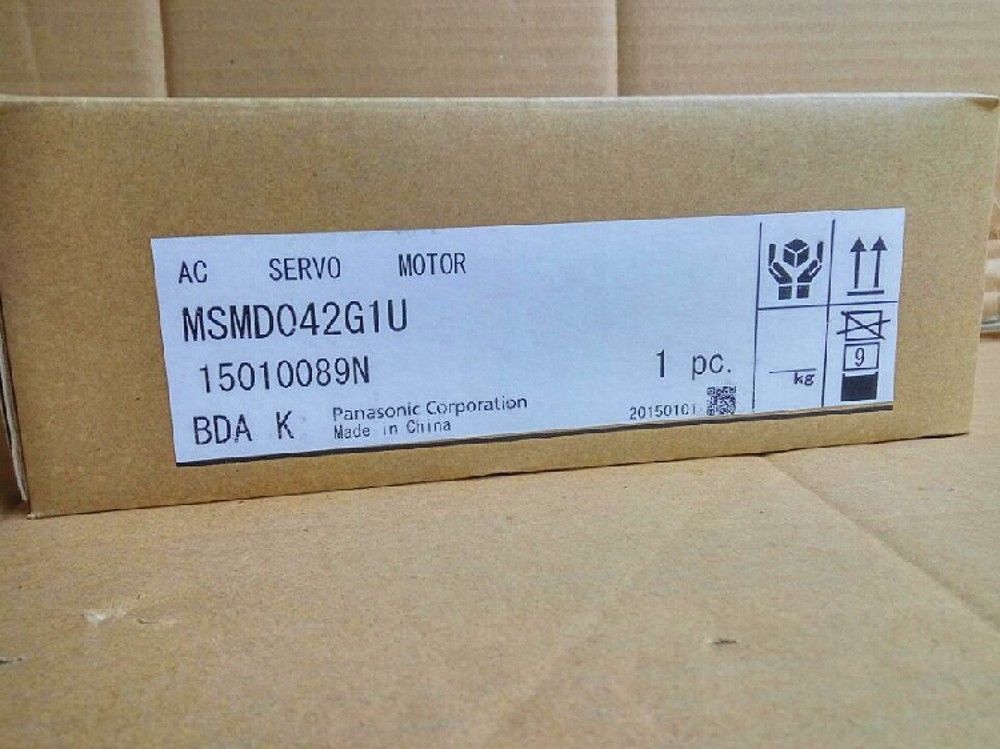 Brand New Panasonic MHMD042G1U Servo Motor 400w 3000rpm in box - Click Image to Close