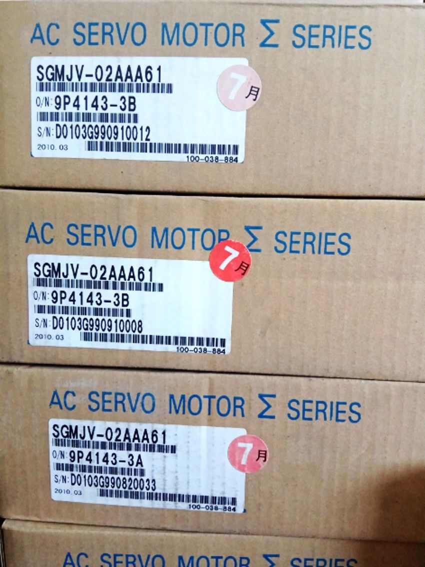 NEW YASKAWA SERVO MOTOR 200V 3PH 200W SGMJV-02AAA61 IN BOX - Click Image to Close