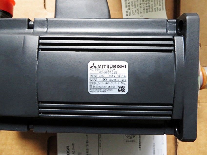 Brand New Mitsubishi SERVO MOTOR HC-RFS153K in box HCRFS153K - Click Image to Close